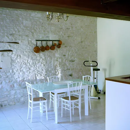 Les Hauts De L'estuaire * Boutenac-Touvent