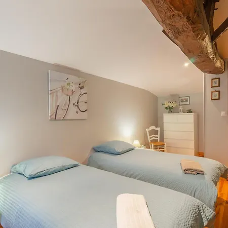 Les Hauts De L'estuaire Casa de Férias *