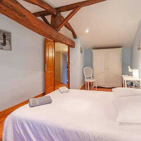 Les Hauts De L'estuaire Casa de Férias *